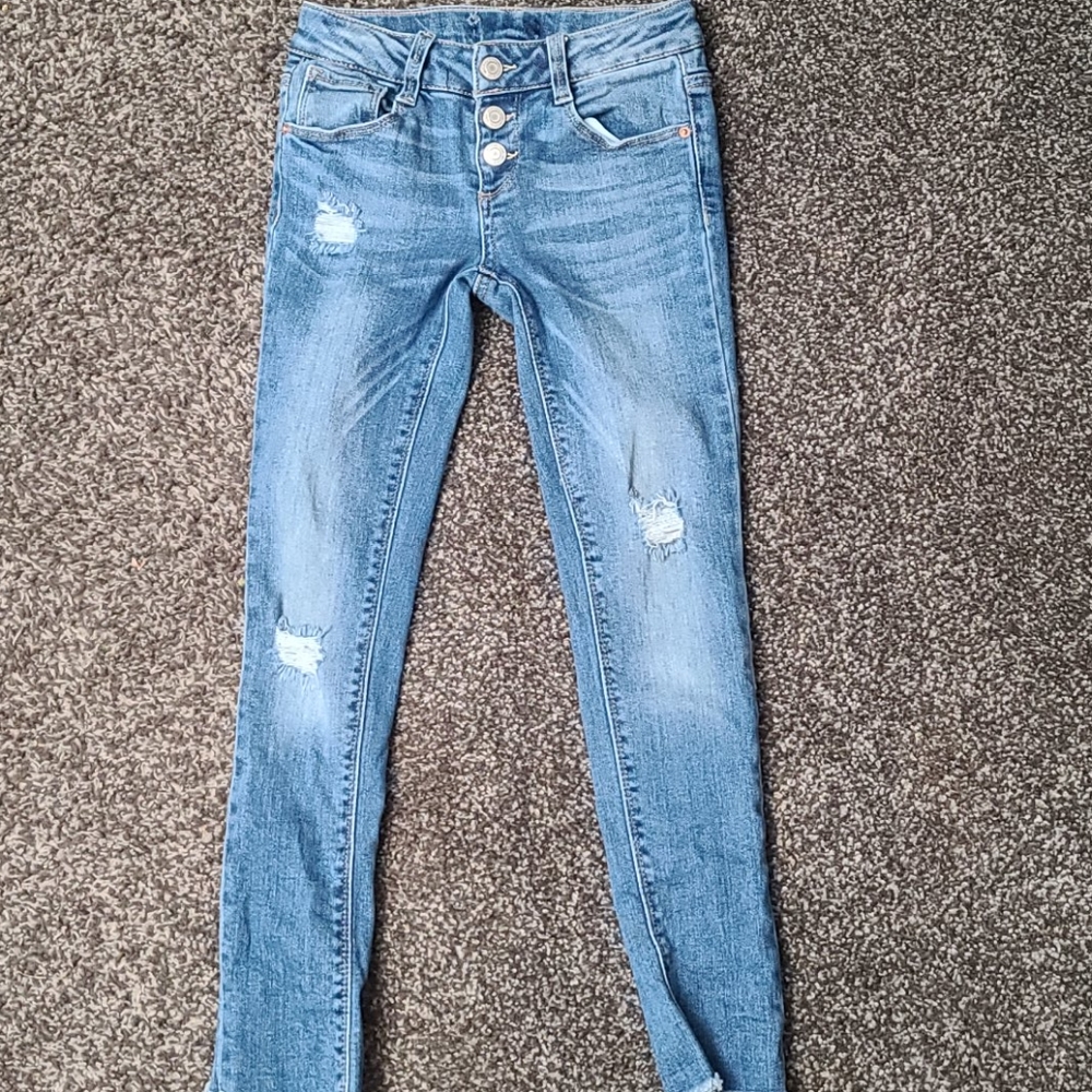 Kids ripped denim jeans